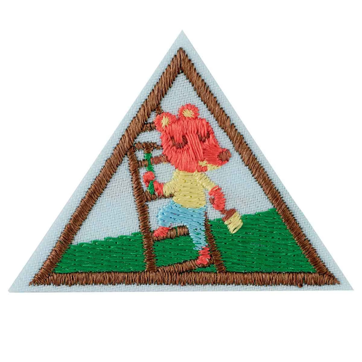 BROWNIE CRAFT AND TINKER BADGE
